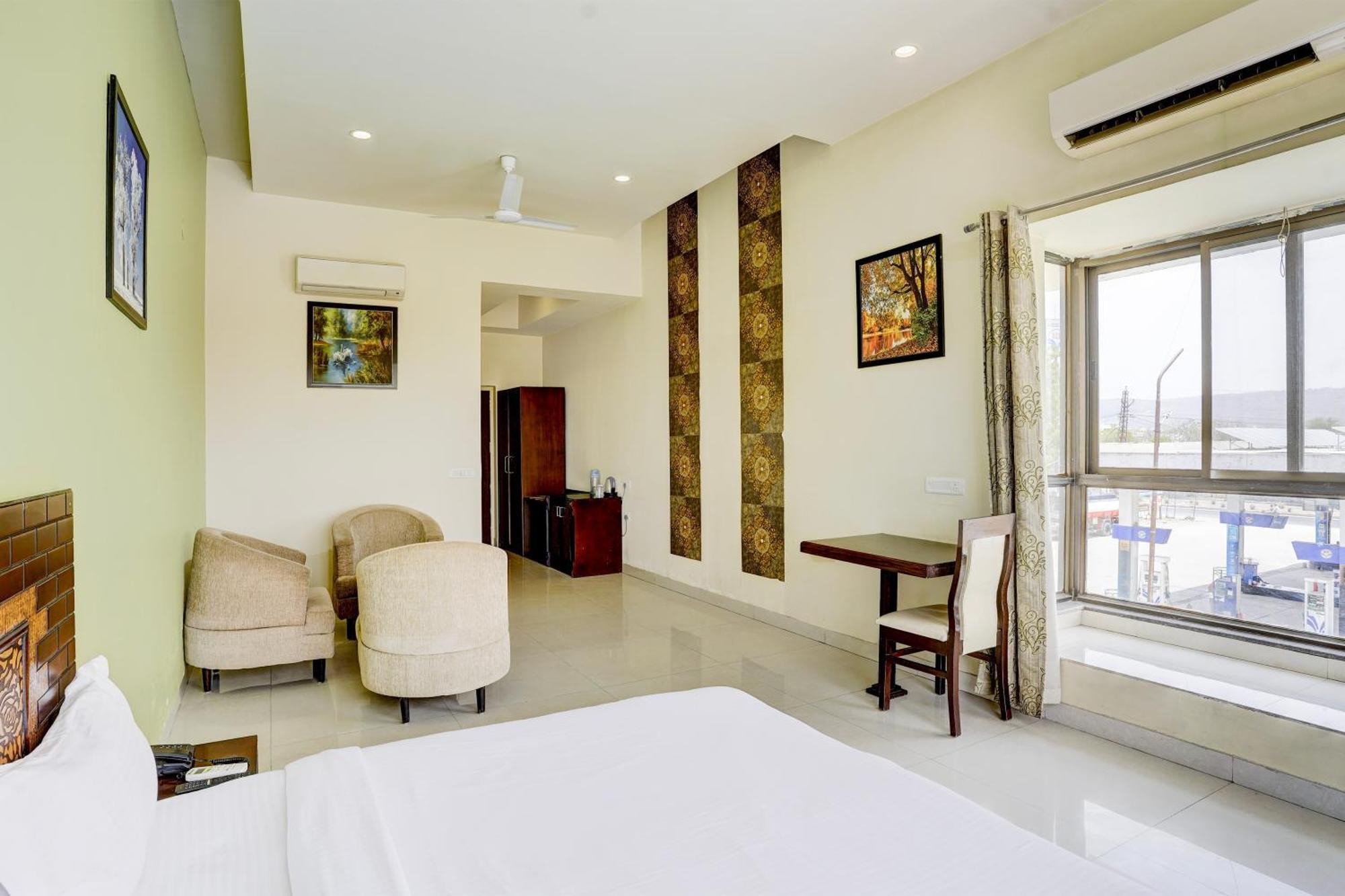 Hotel Amrit Manthan Chittorgarh Ngoại thất bức ảnh