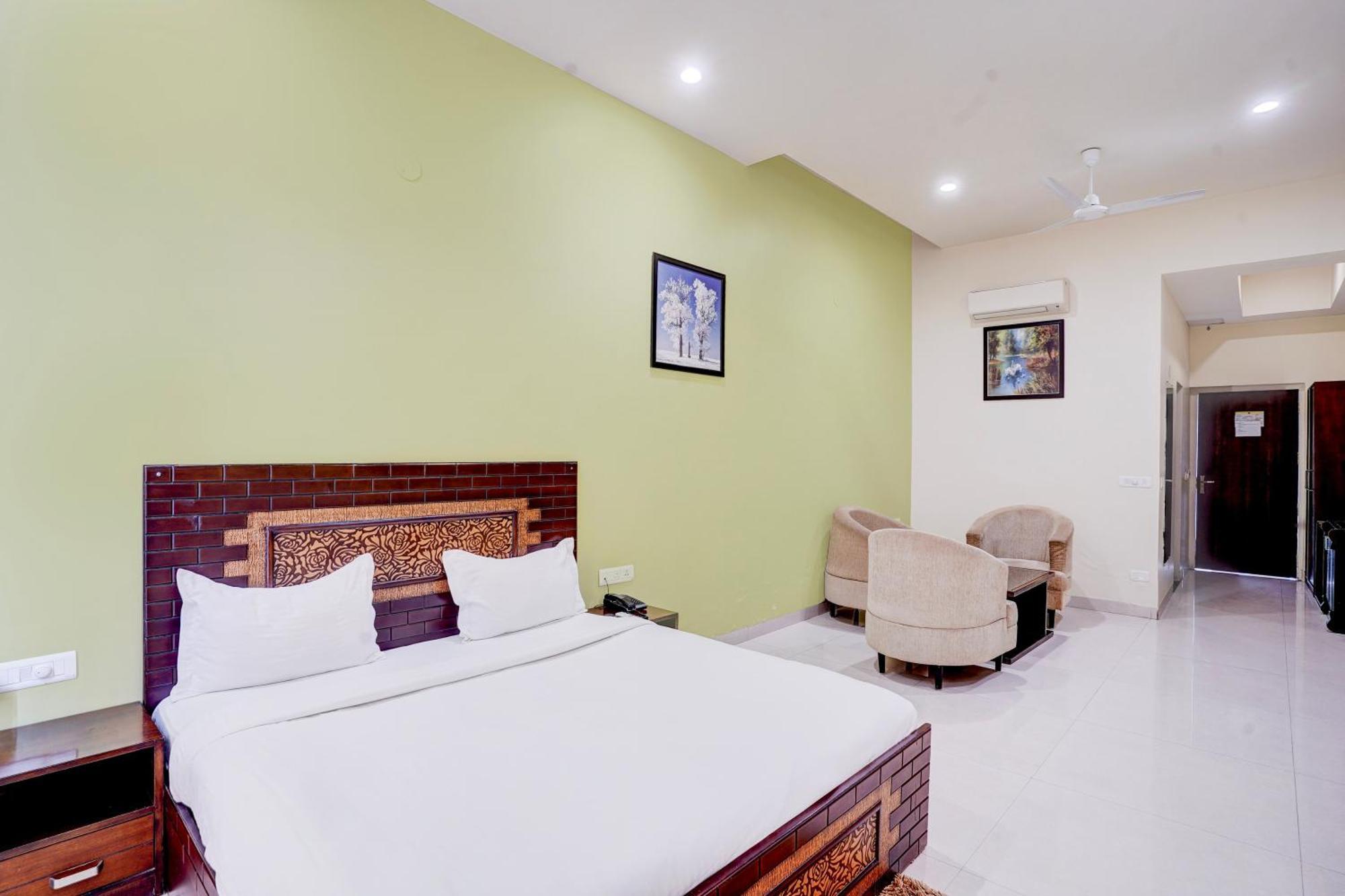 Hotel Amrit Manthan Chittorgarh Ngoại thất bức ảnh